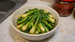 전자레인지로 날된장 맛 잡고, 10초 데쳐 완성하는 히로꼬 초된장무침