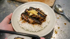 압력솥으로 20분, 정어리 감로조림—가시까지 부드럽게 달콤짭짤하게